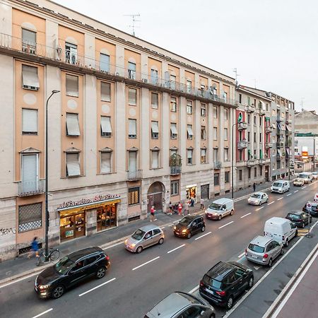 Affori Centro Metro Appartamento Con Camera E Cucina Milano Esterno foto